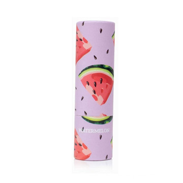 Tubo de barra de bálsamo labial nutritivo con sabor a fruta